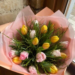 Kytice tulipánů - mix barev